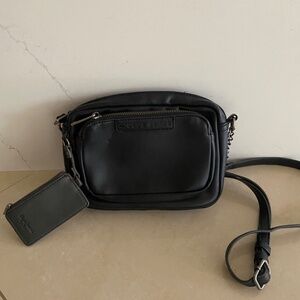 Pepe Jeans London Unisex Dark Navy Crossbody Shoulder Bag Adjustable Strap